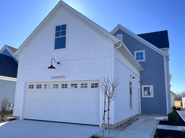 2412 Torino Dr, Port Clinton, OH 43452