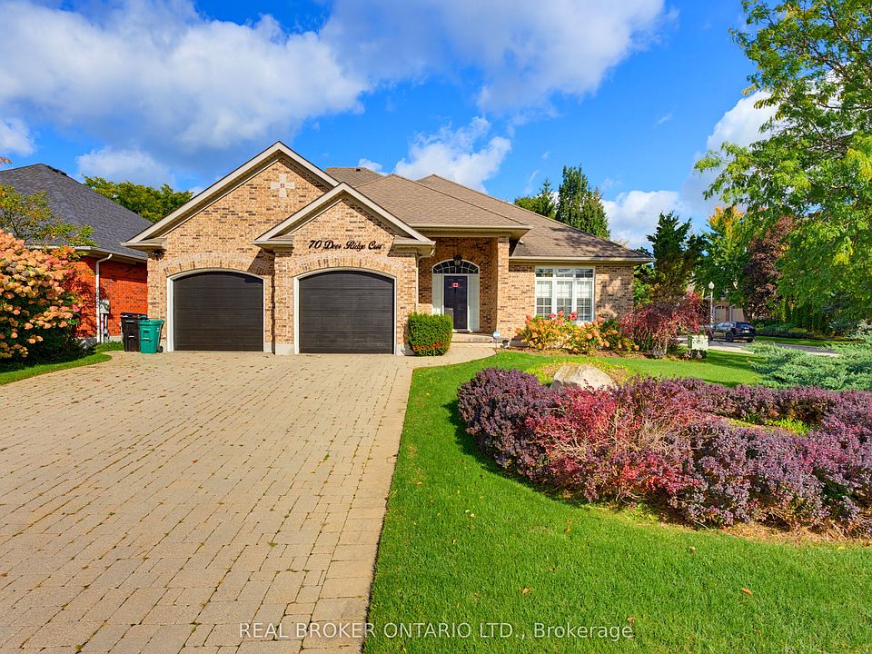 1st image of 70 Deer Ridge Cres