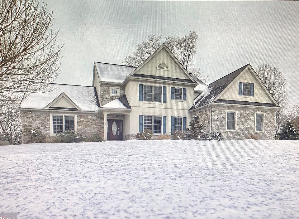 1035 Peggy Dr, Hummelstown, PA 17036 Zillow