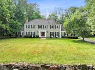 4 Campbells Brook Rd, Whitehouse Station, NJ 08889