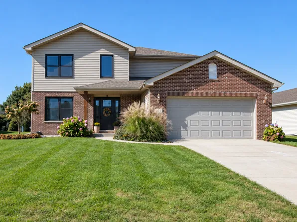415 E Bethel Dr, Bourbonnais, IL 60914