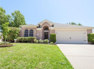 1128 Marshall Dr, Euless, TX 76039