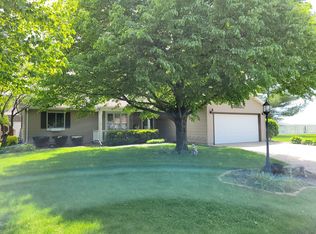 102 N Roma Ct, Toluca, IL 61369