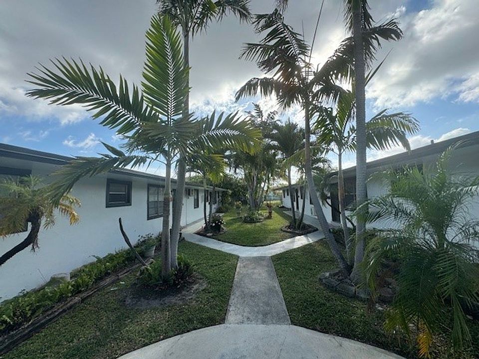 2nd image of 102-108 NW 1st St #128-B