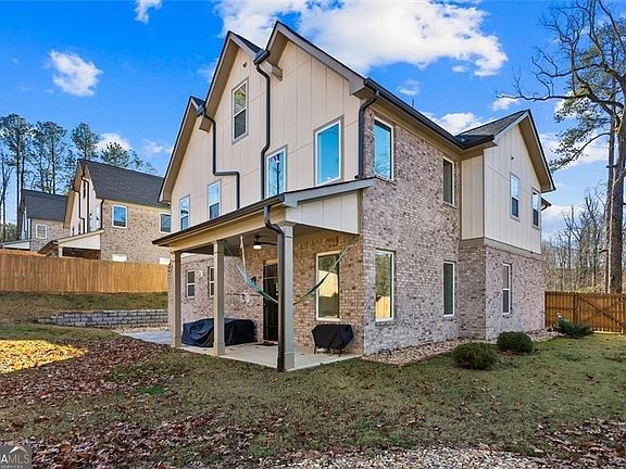 5th image of 658 Rockbridge Rd