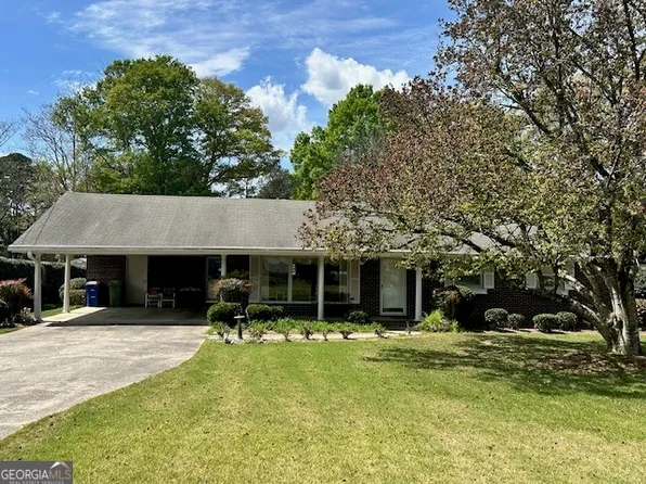 1123 Skyline Dr, Griffin, GA 30224