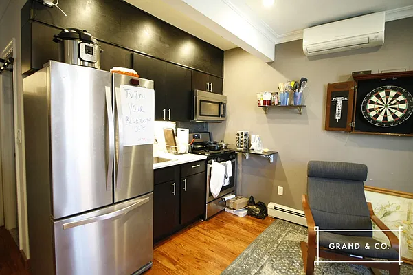 Rented by Grand & Co. | media 1