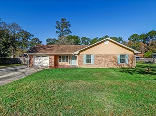 1574 Clarks Bluff Rd, Kingsland, GA 31548