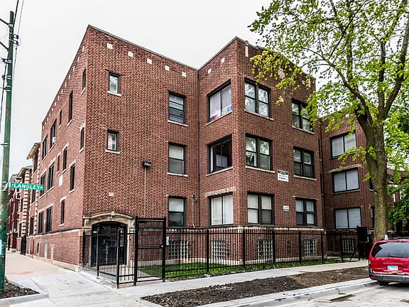 2nd image of 6101 S Langley Ave #705-1
