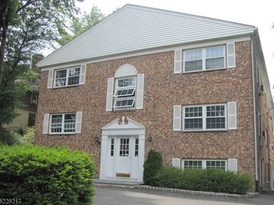 50 Elm St #F, Morristown, NJ, 07960