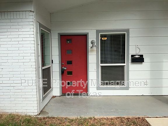 2nd image of 2403 La Casa Dr #B