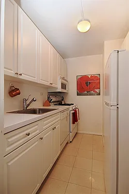 Sold by Corcoran | media 2