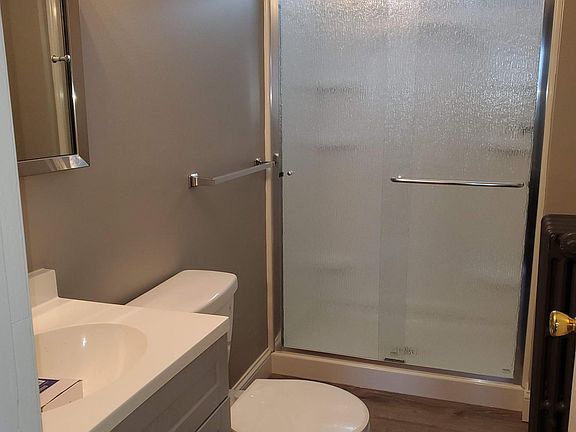 3rd Fl Bathroom (stand up shower)