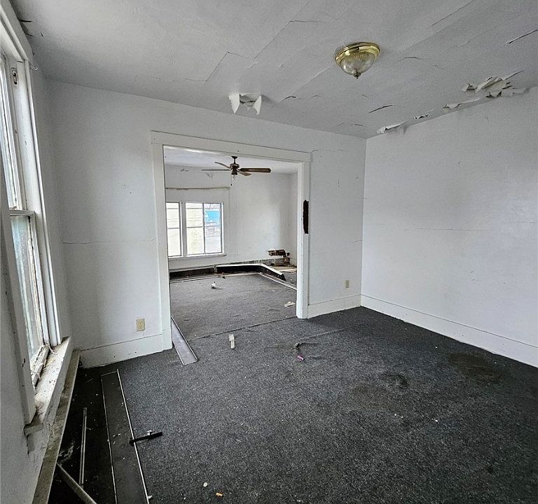 2nd image of 314 Corey Ave