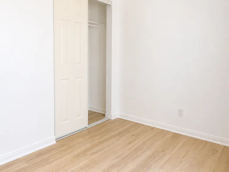 14719 S. Berendo Ave — Photo 18