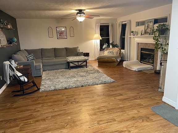 5th image of 9636 River Trail Dr