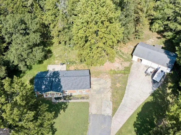 6365 Ridge Rd, Hiram, GA 30141