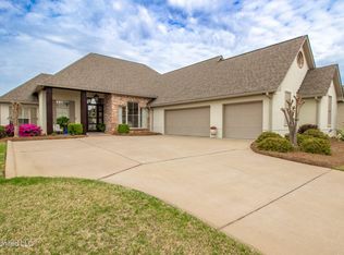 803 Onyx Pl, Flowood, MS 39232