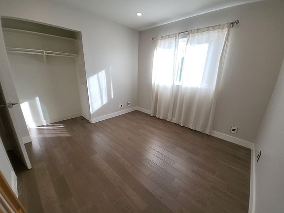 5th image of 13937 Breger Ave