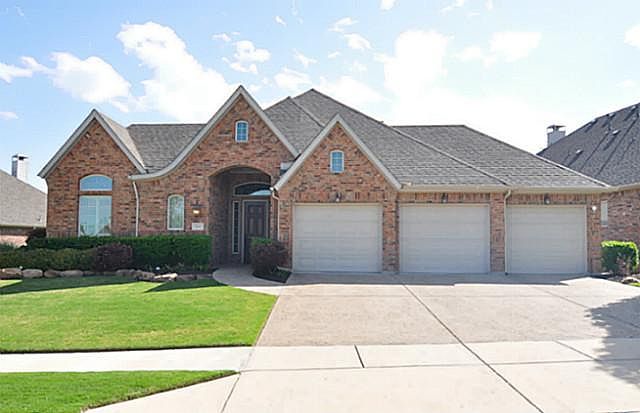 2nd image of 811 Barton Springs Dr