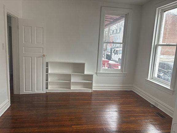 4th image of 50 W Jackson St APT 1