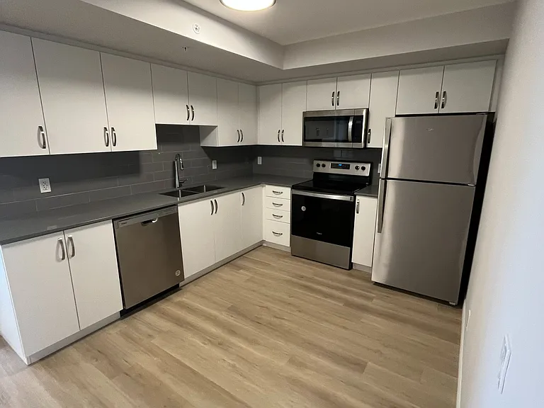 425 Watson Pkwy N #807 — Photo 5