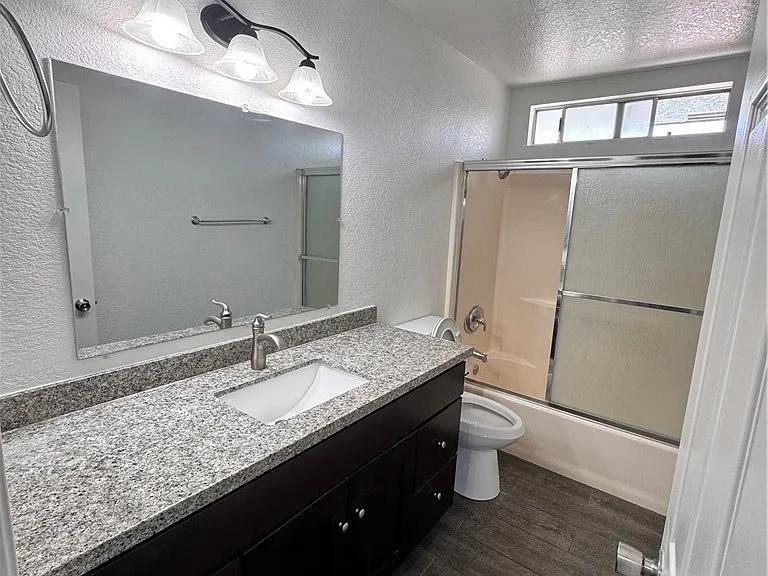 14439 Rosecrans Ave #B — Photo 10