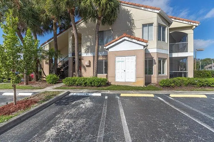 815 W Boynton Beach Blvd #12-106 — Photo 32