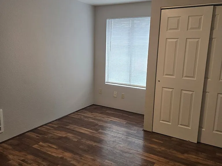Terra Tempo Condominiums — Photo 15