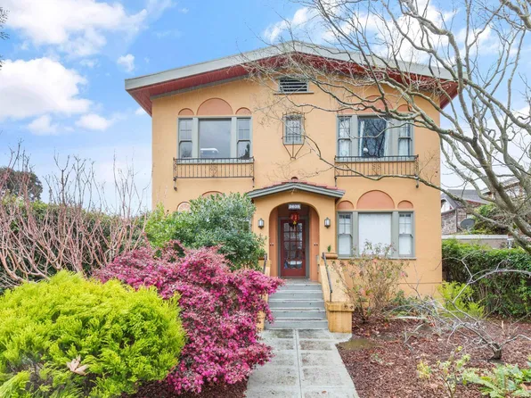 2638 Russell St APT 1, Berkeley, CA 94705