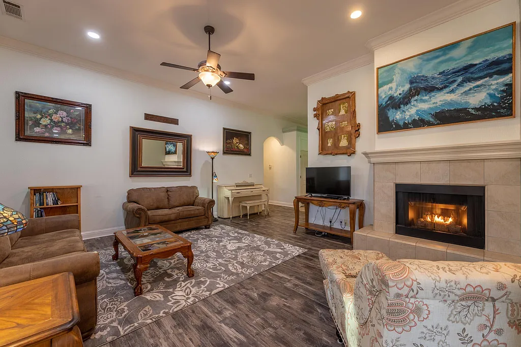 Property photo 4