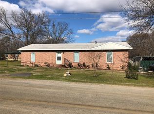 108 W Bryan Ave, Calera, OK 74730