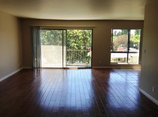 4304 Babcock Ave APT 301, Studio City, CA 91604