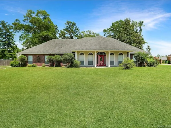 1130 Athens Dr, Lake Charles, LA 70611