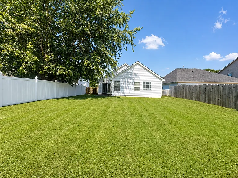 10417 Leven Blvd — Photo 24