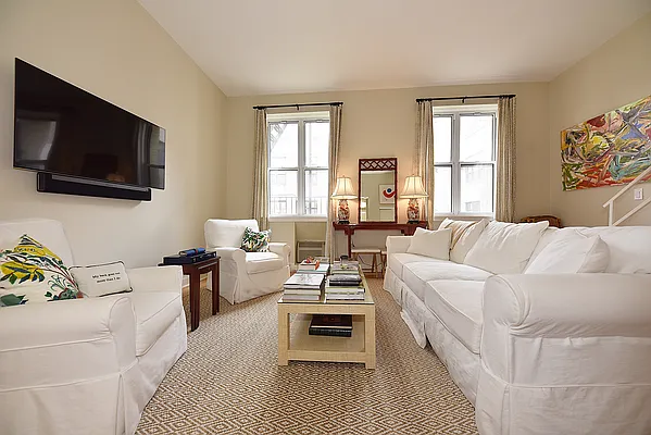 Rented by Buchbinder & Warren | media 14