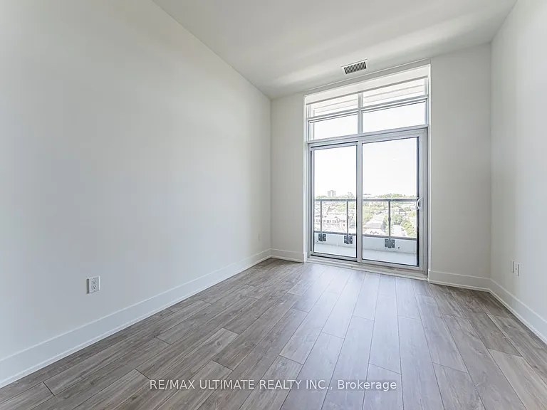 858 Dupont St #Penthouse 16 — Photo 11