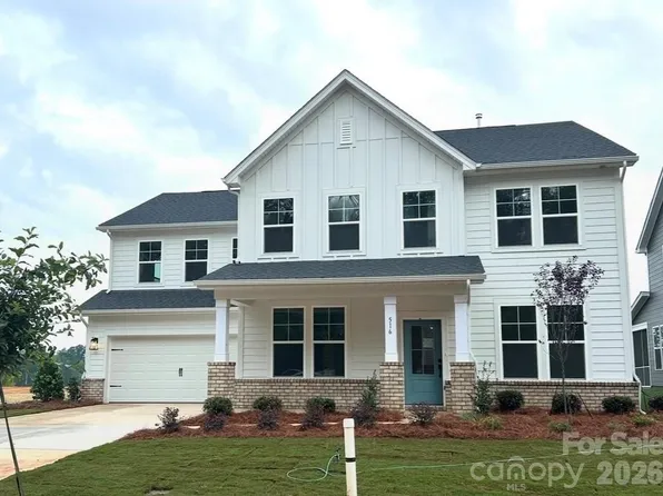 516 Cottage Garden Ln, Belmont, NC 28012