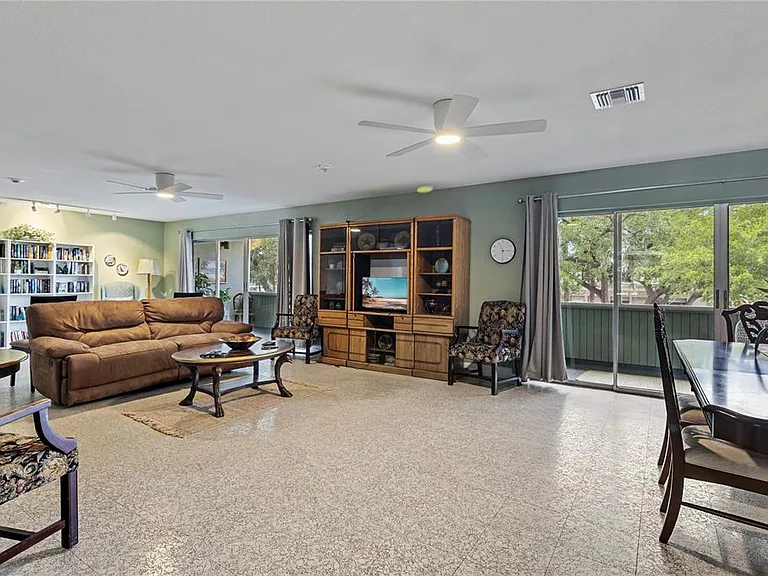 21280 Brinson Ave #220 — Photo 24