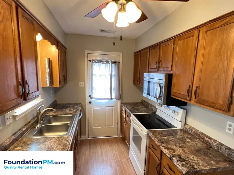 3801 Bowen Ave — Photo 16