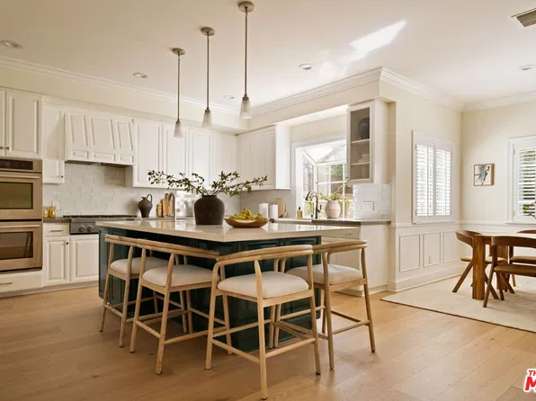 4381 Lemp Ave, Studio City, CA 91604