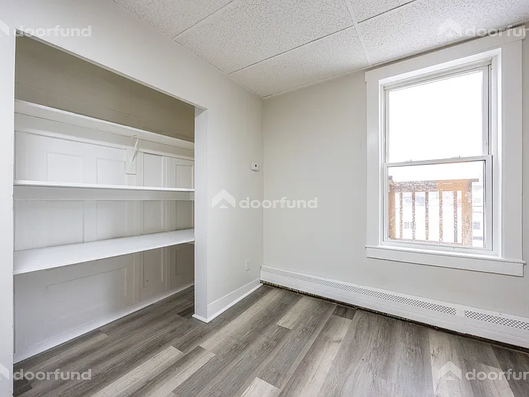 377 Union Ave #7 — Photo 11