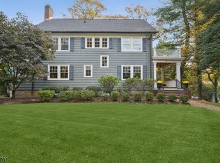 21 Fernwood Rd, Summit, NJ 07901