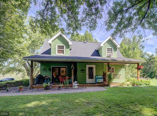 8095 Wyoming Trl, Chisago City, MN 55013