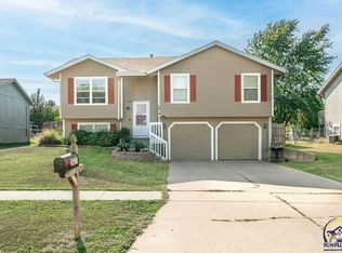 2419 SW Romar Rd, Topeka, KS 66614