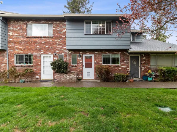 1402 NE Hogan Dr, Gresham, OR 97030