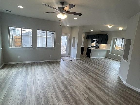 5th image of 226 Driftwood Ln