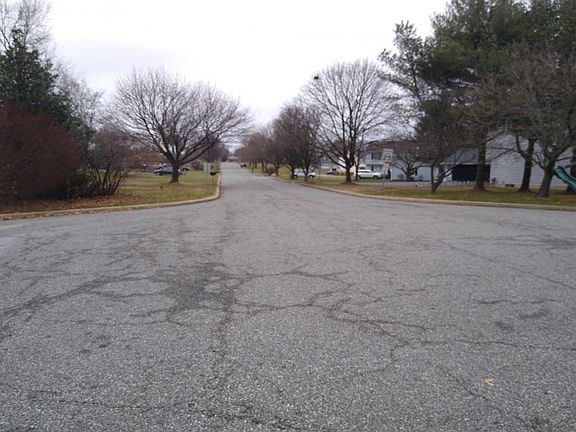 5th image of 180 Main Lin Dr