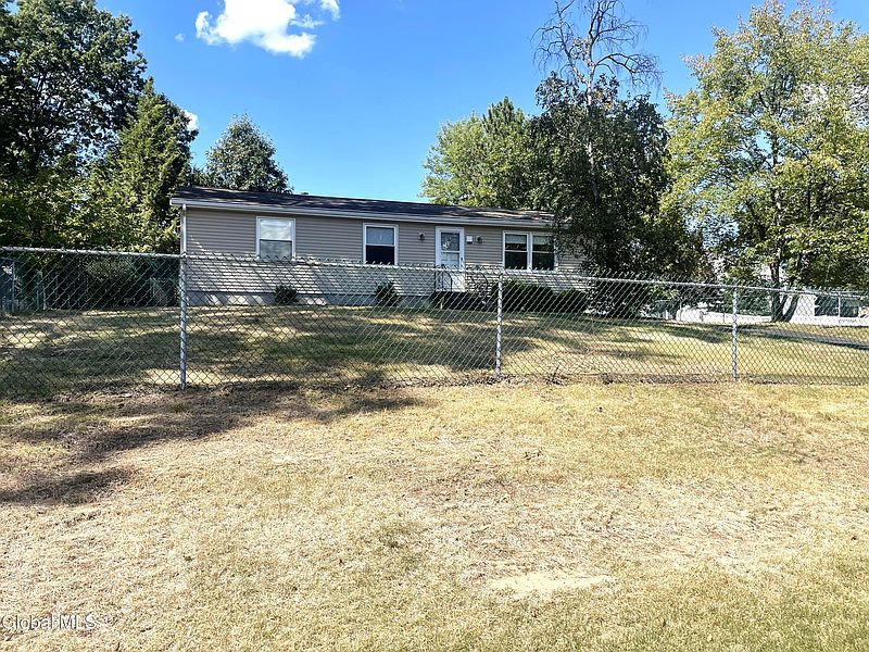 4th image of 9 Ridge Terrace