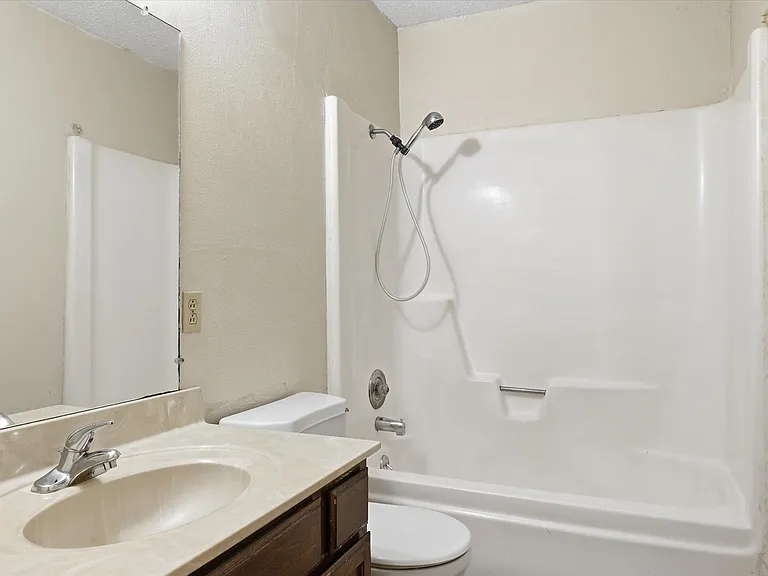 405 Whitetail Dr #A — Photo 11
